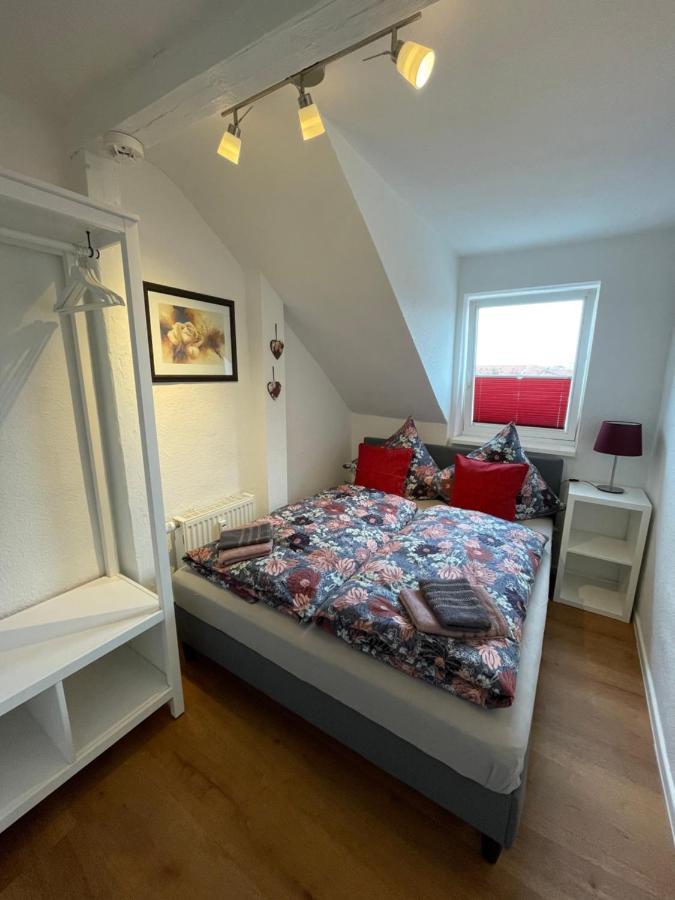 ארפורט Altstadt Apartment Augustiner מראה חיצוני תמונה